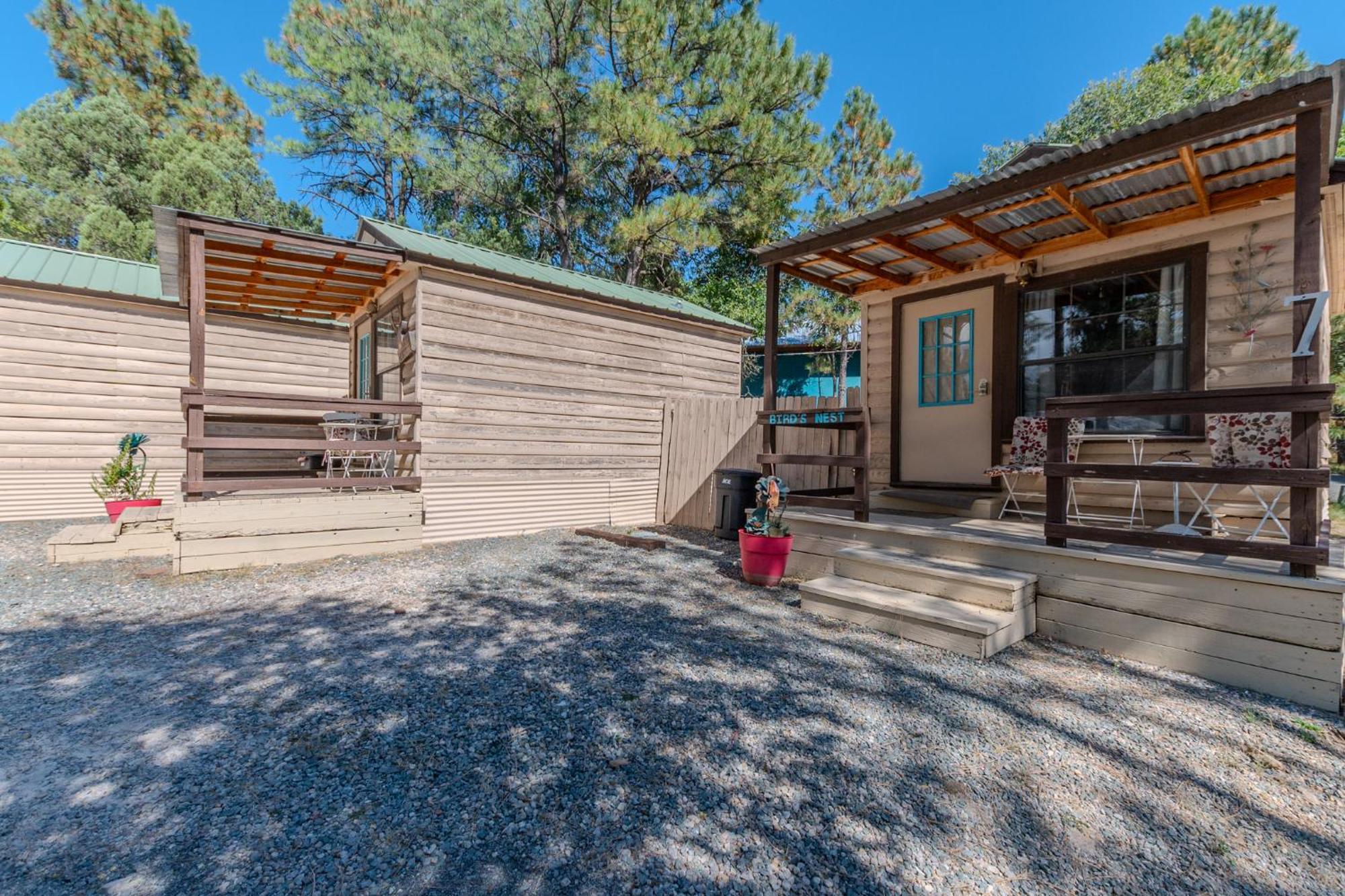 Enchanted Hideaway Cabins And Cottages Рюидозо Екстериор снимка