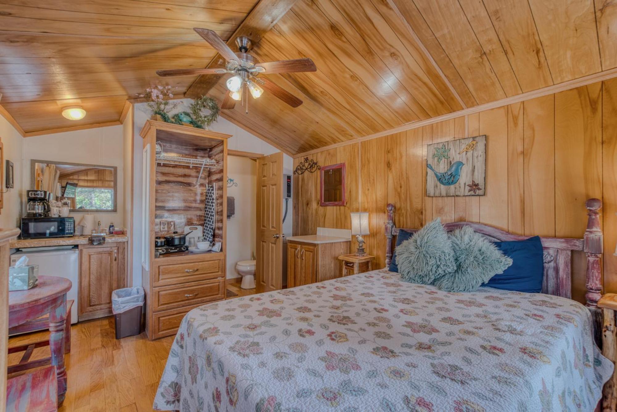 Enchanted Hideaway Cabins And Cottages Рюидозо Екстериор снимка