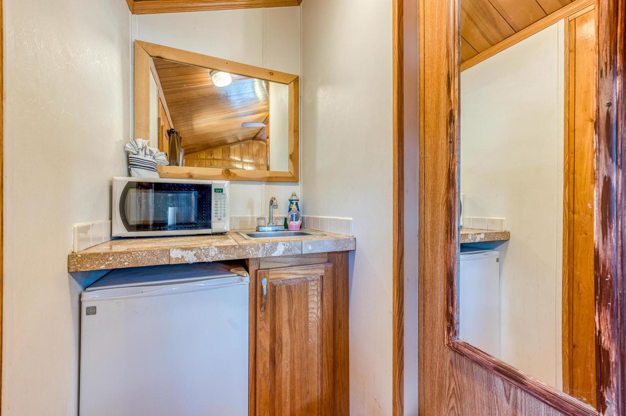 Enchanted Hideaway Cabins And Cottages Рюидозо Екстериор снимка