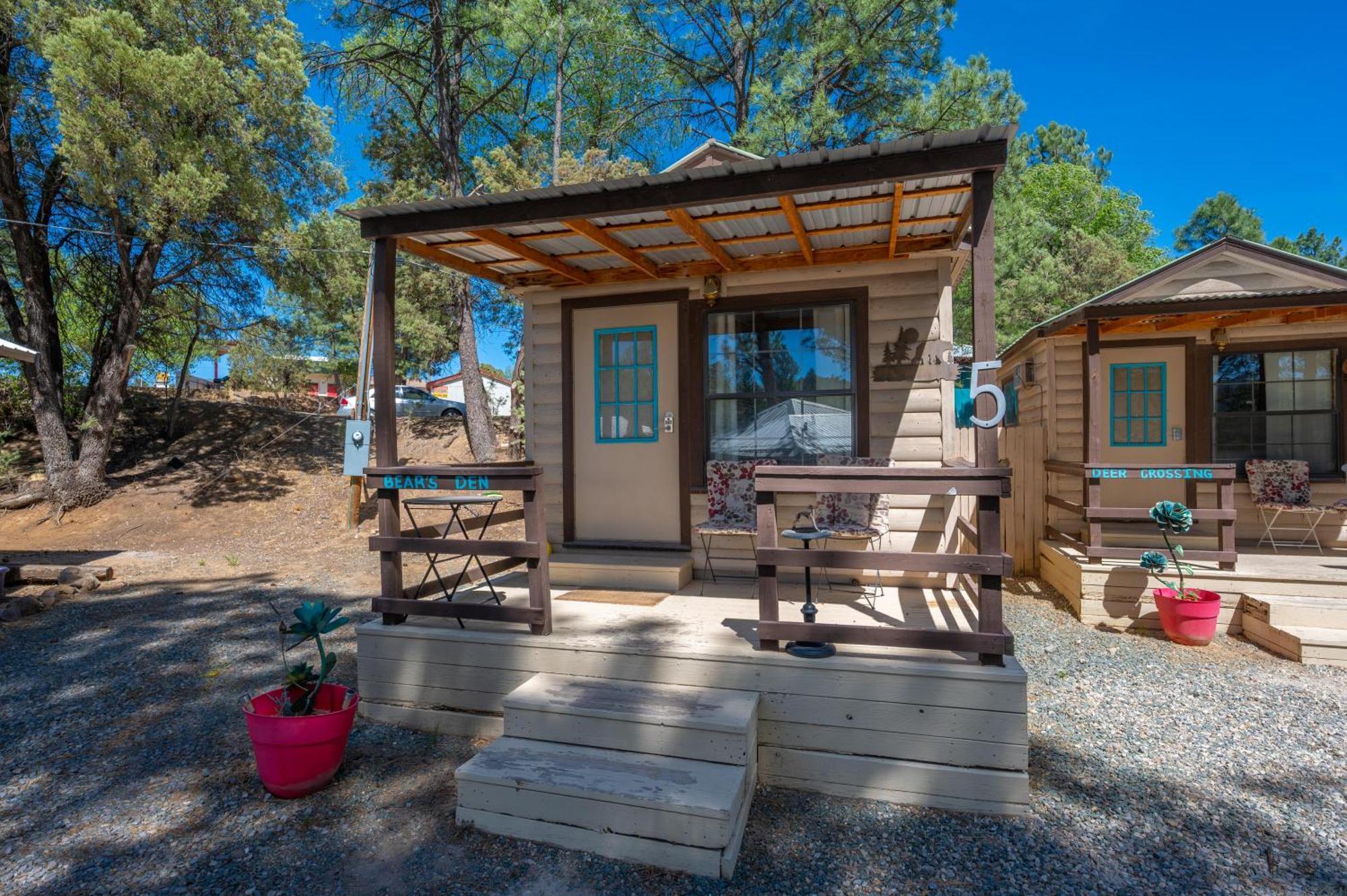 Enchanted Hideaway Cabins And Cottages Рюидозо Екстериор снимка